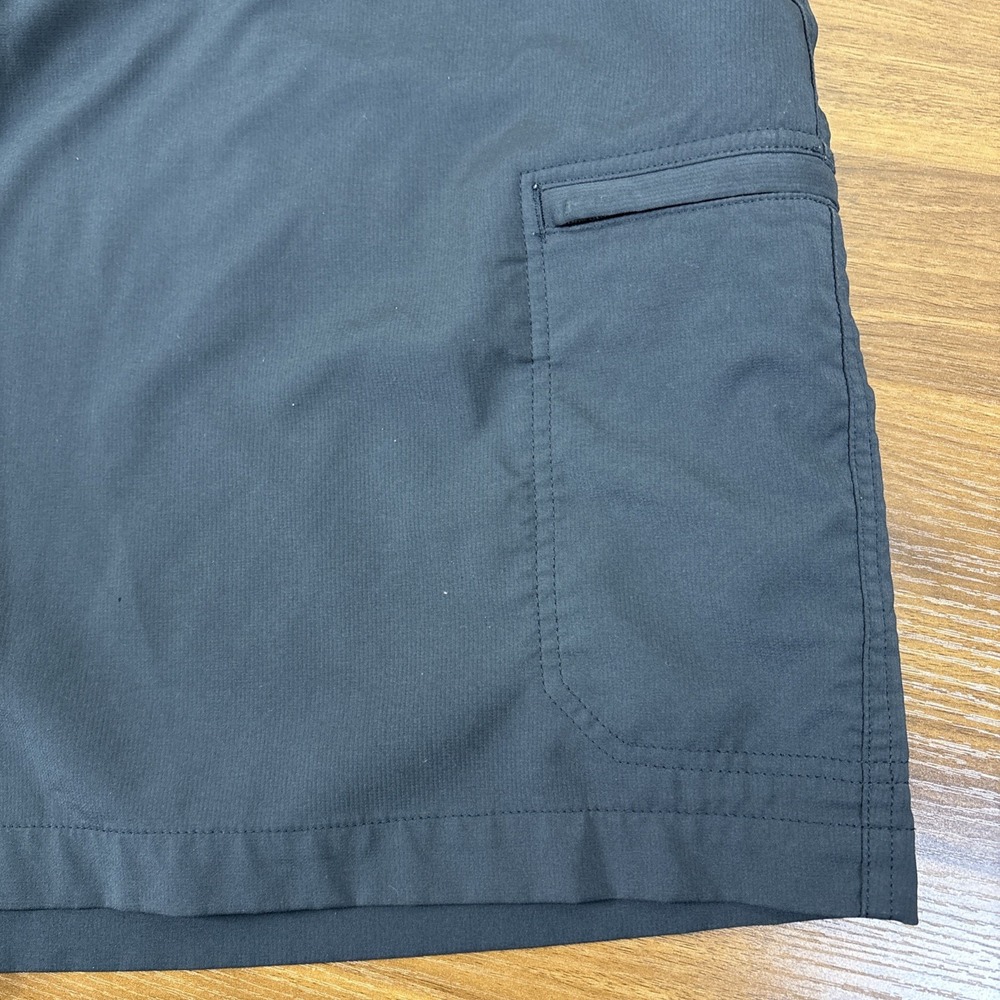 CHAPS Golf Mens Black Zip Pocket‎ Lightweight Performance 9" Ins Shorts Size 50 - Picture 4 of 10